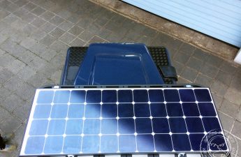 Solaranlage Defender Solarpanel