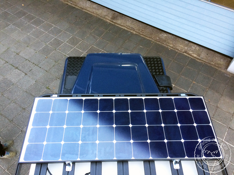 Solaranlage Defender Solarpanel