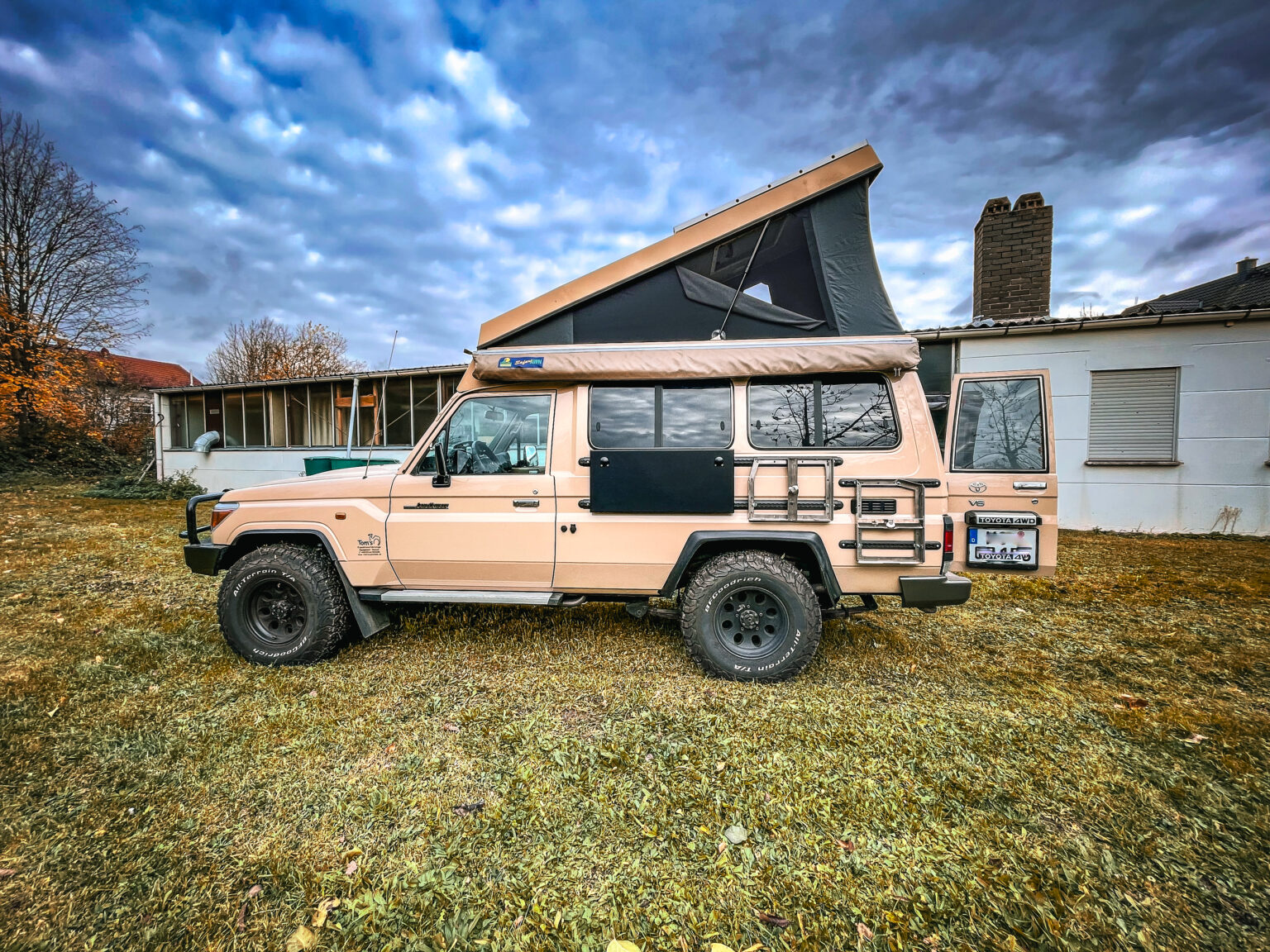 Land Cruiser Camper 78 4x4 Innenausbau
