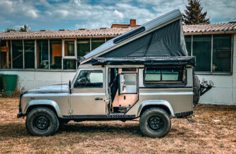 Land Rover Defender Campingausbau Außenansicht Seitlich