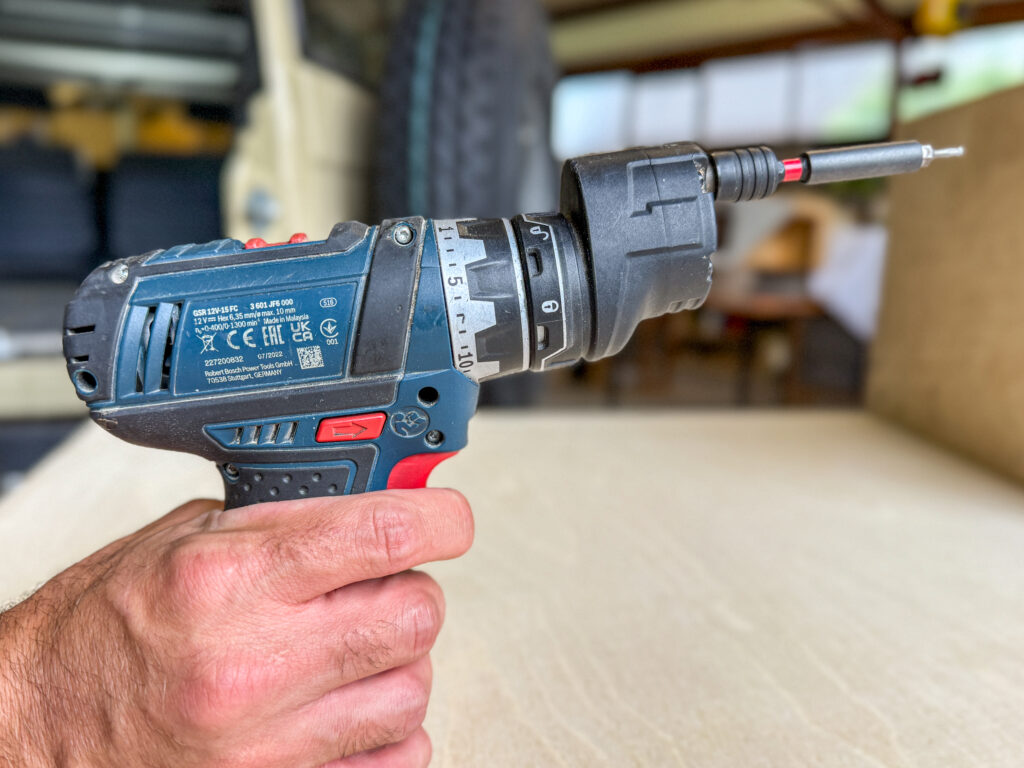 camperausbau werkzeug akku bohrschrauber camperausbauer Engstellenaufsatz