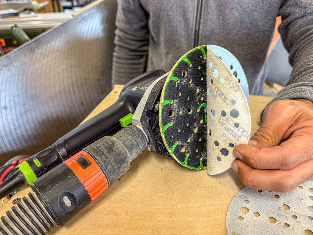 camperausbau werkzeug exzenterschleifer camper ausbauer Schleifpapier